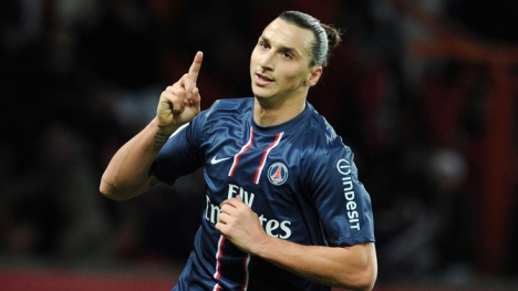 Ve Ibrahimovic antrenmanlara başladı..