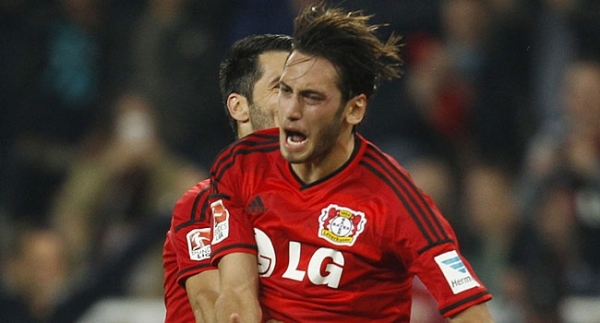 Hakan Çalhanoğlu, Barça'dan teklif aldı mı?