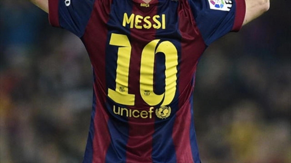 Luis Enrique: "Futbol tarihinin en iyisi Messi"