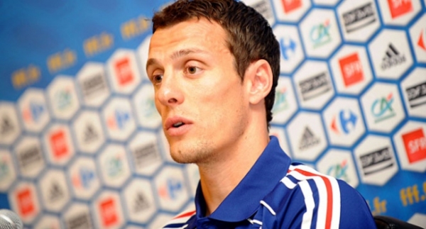 Squillaci 1 yıl daha Bastia'da