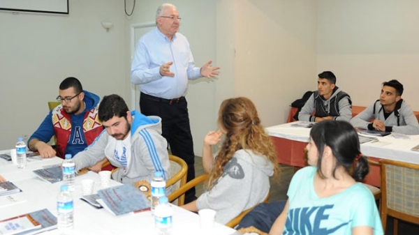 Tofaş'ta gönüllü antrenör semineri başladı!