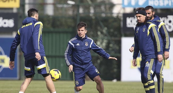 Fenerbahçe'de Alper ve Hasan Ali antrenmana katılmadı