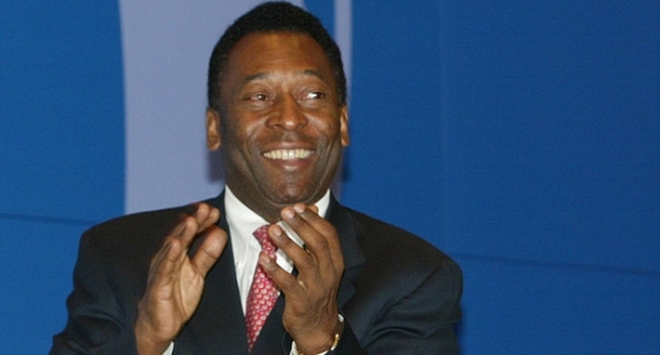 Pele'den Blatter'e destek