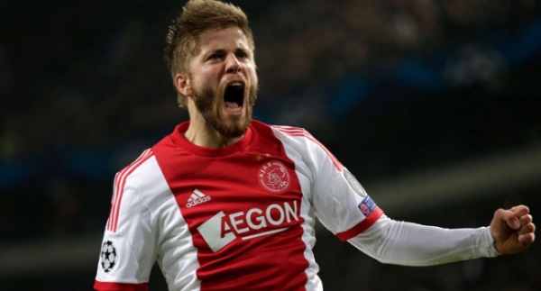 Schöne 2 yıl daha Ajax'ta!