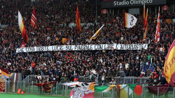 Roma'ya pankart cezası
