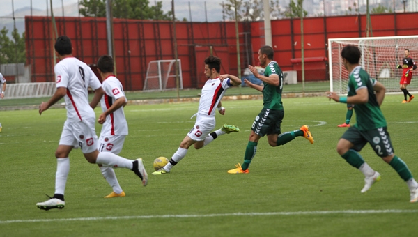 Gençlerbirliği'nde futbol okulu yaz dönemi