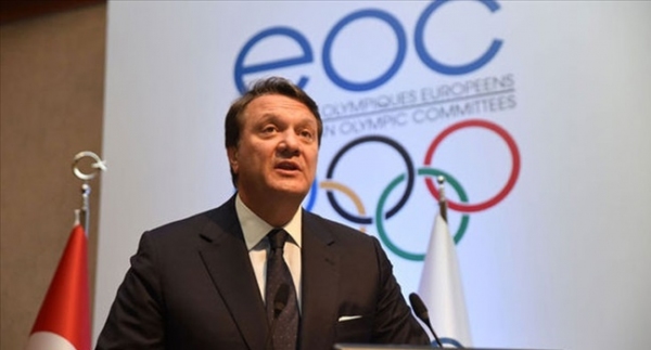 Hollanda ev sahipliği'nden vazgeçti!