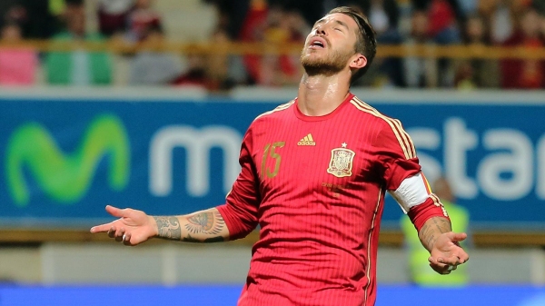 Manchester United'dan Sergio Ramos için yeni teklif
