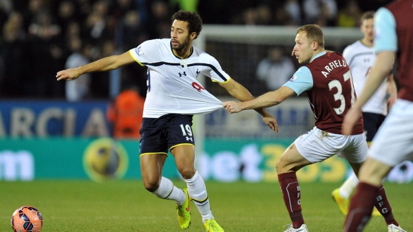 West Ham United, Dembele'yi bitiriyor
