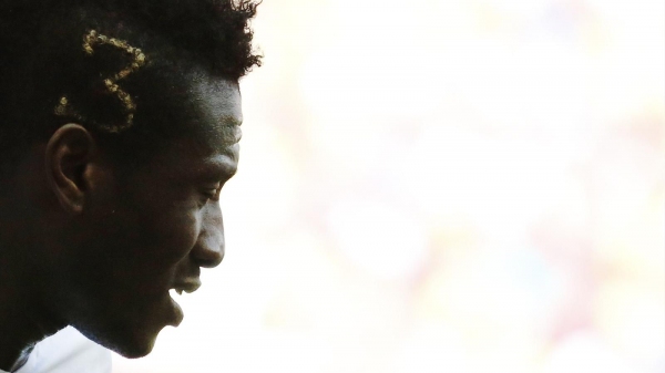 Asamoah Gyan resmen Shanghai SIPG'de