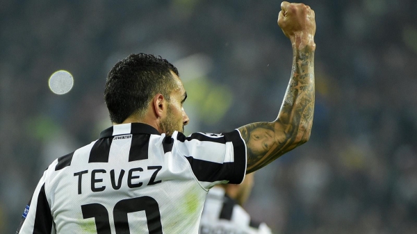 Carlos Tevez resmen Boca Juniors'ta