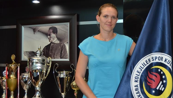 Evgeniya Alpaslan, İBA TED Kolejlilerde...