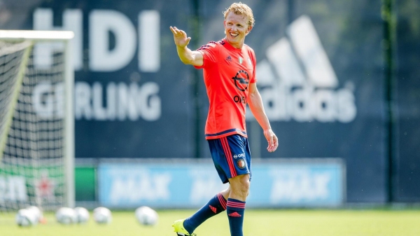Kuyt, Feyenoord ile antrenmana çıktı