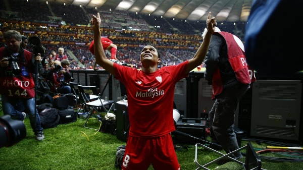 Milan'ın yeni golcüsü Carlos Bacca