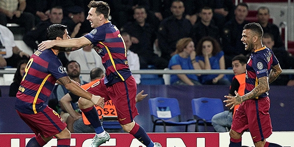Gol yağmurunda gülen Barça!
