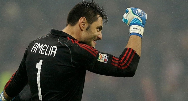 Chelsea kalecisini buldu!