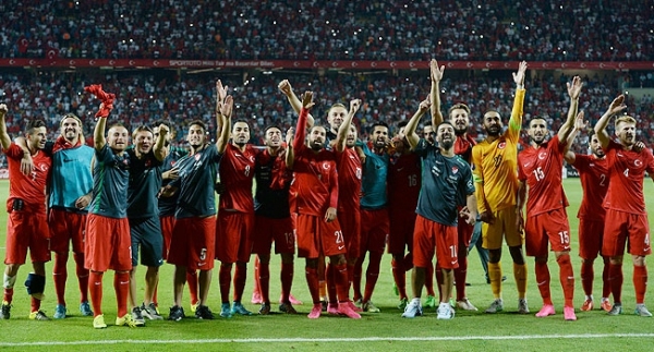 Milliler Çek Cumhuriyeti'ne gitti