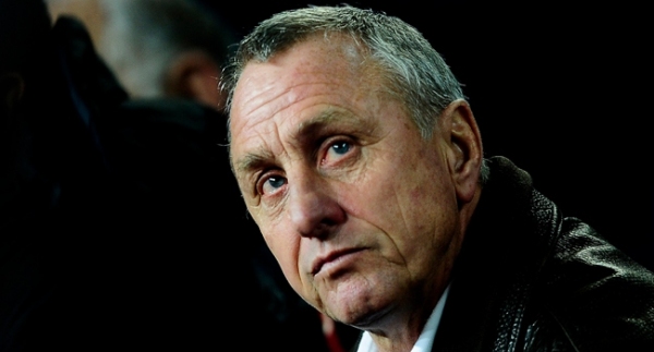 Johan Cruyff Ajax'tan ayrıldı