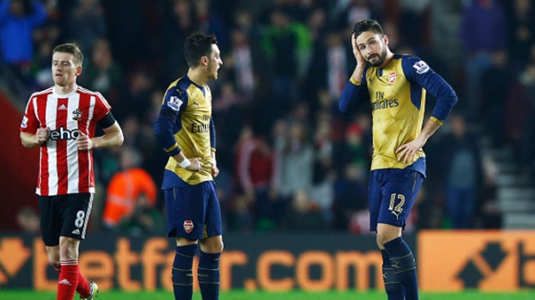 Arsenal'i dağıttılar!
