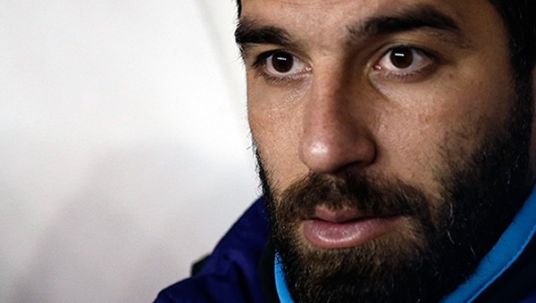 Arda Turan'dan dünya liderlerine!