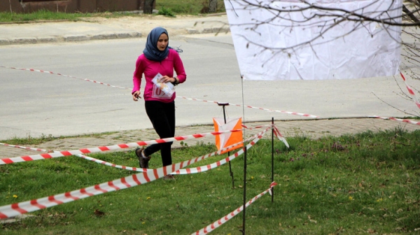 Davutoğlu'nun kızı 'Oryantiring'de mücadele etti