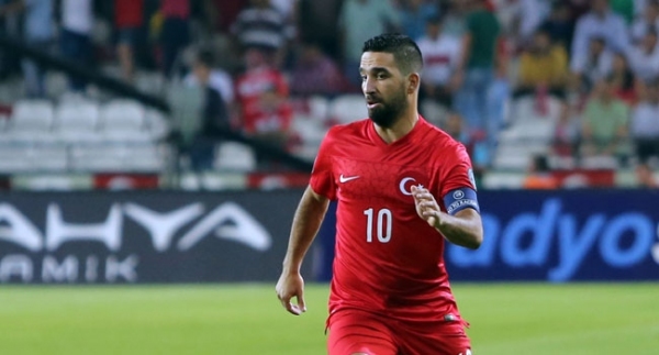 Arda Turan sakatlandı!