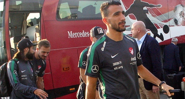 A Milli Futbol Takımı Paris'te