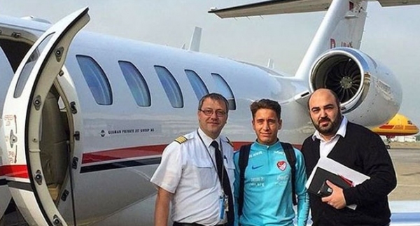 Emre Mor imza için kamptan ayrıldı