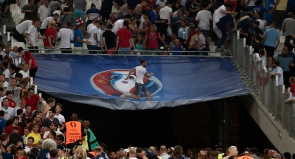 EURO 2016'da gözaltılar devam ediyor