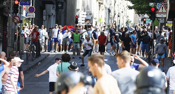 Fransa'da alkol satışına denetleme