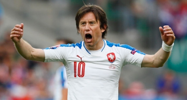 Rosicky, Türkiye maçında yok