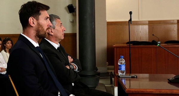 Messi ve babasına büyük şok!