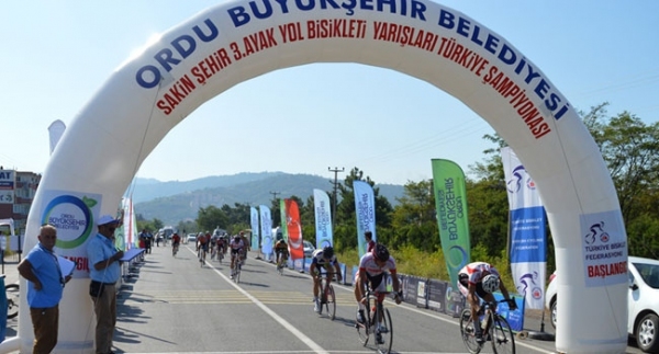 Türkiye Bisiklet Şampiyonası Yol Yarışları tamamlandı