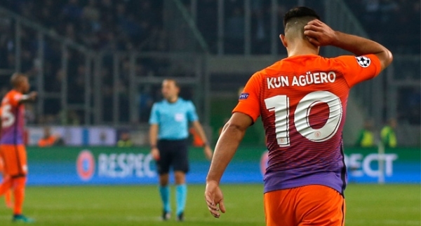 Agüero'ya 4 maç ceza!