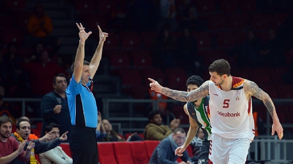 Galatasaray, Yeşilgiresun'u 80-74 ile geçti