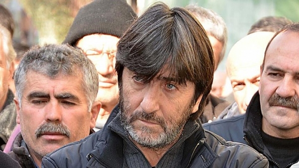 Rıdvan Dilmen'in annesi toprağa verildi