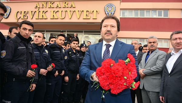 Yiğiner: "Hain saldırıyı kınıyor ve lanetliyoruz"