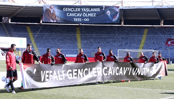 "Gençler yaşlanır, Cavcav ölmez"