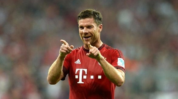 Xabi Alonso'dan flaş karar!