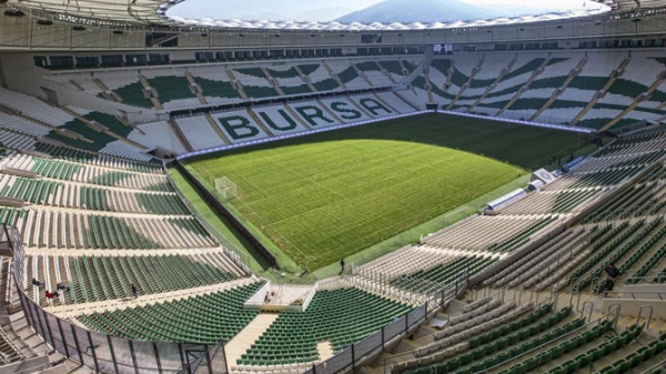 Bursaspor indirime gitti !