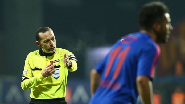 Çakır, Göçek ve Meler UEFA hakem kurslarında