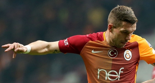 Podolski'nin formasında inanılmaz hata