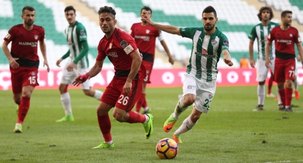 Bursaspor 90+4'te sevindi