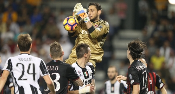 İtalya'da Donnarumma tartışması sürüyor