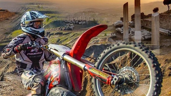 Süper enduro heyecanı İzmir’de yaşandı