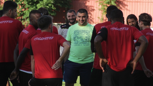 Ümit Özat: "Bana 'Pazarlamacı' dediler!"