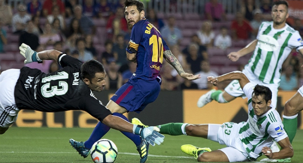 Barcelona Real Betis'i devirdi, Arda...