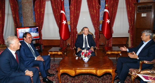 Cumhurbaşkanı, Demirören ve Lucescu’yu kabul etti