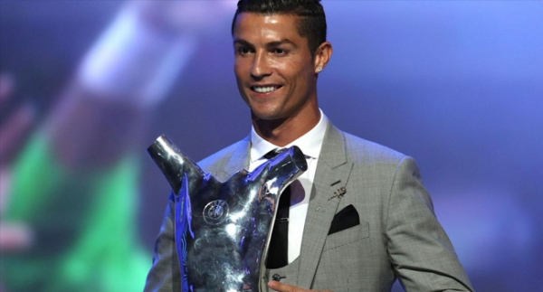 Ronaldo ödüle doymuyor