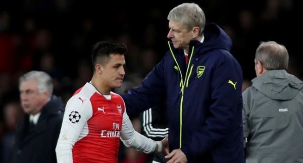Wenger, Alexis Sanchez için uyardı!